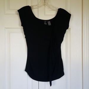 Soho Bob's Ladies Top Black L